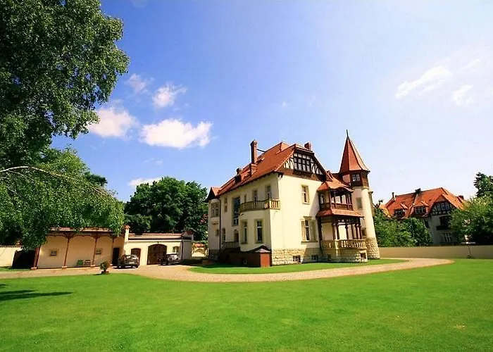 Palacyk Budget Otel *